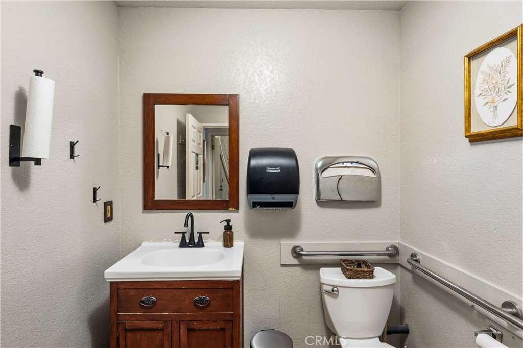 4070 West, Cambria, CA 93428