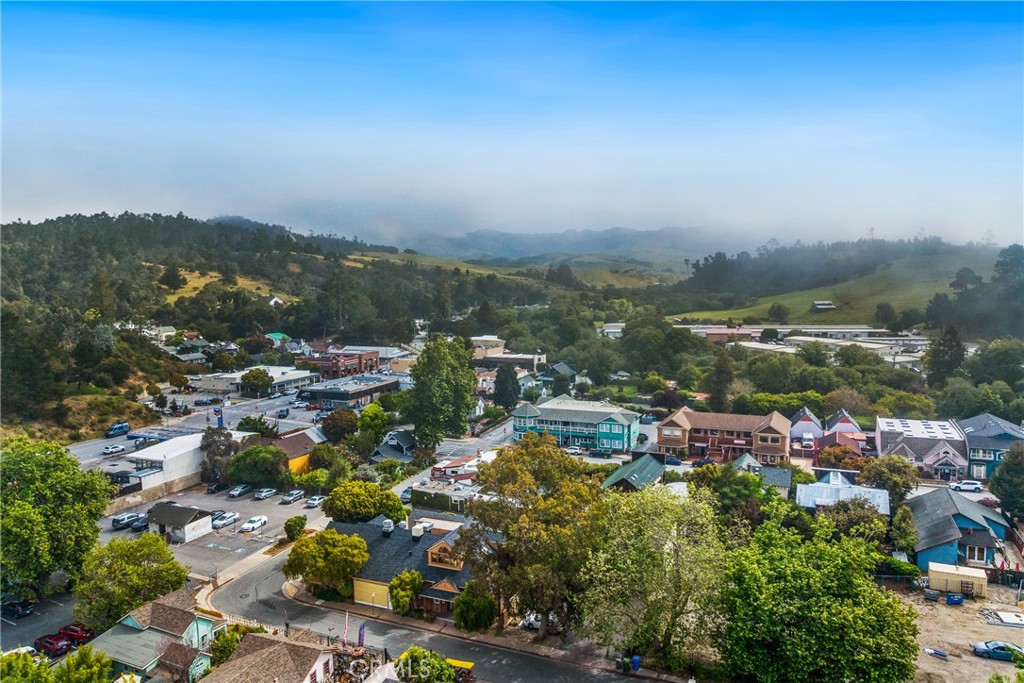 4070 West, Cambria, CA 93428