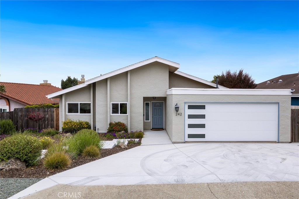 242 Vista CT, Los Osos, CA 93412
