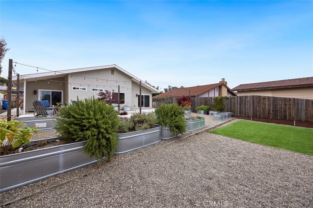 242 Vista CT, Los Osos, CA 93412