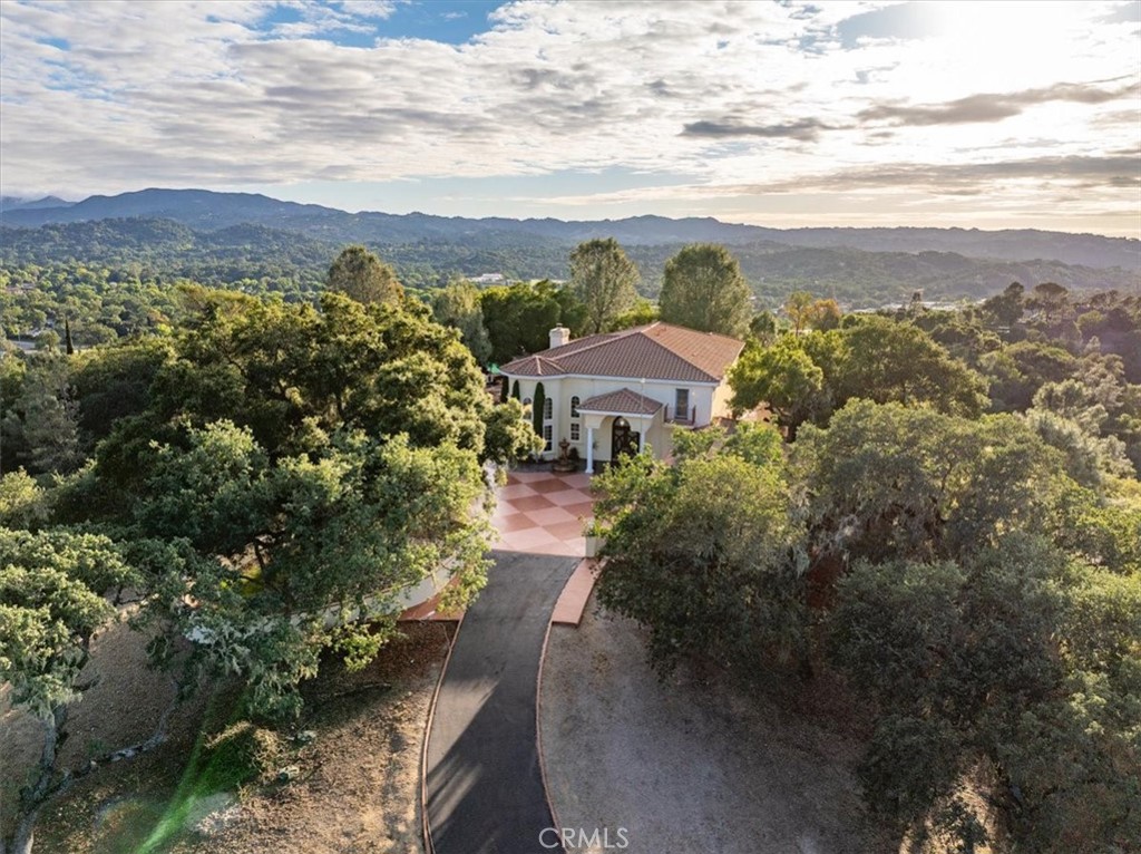 5255 Escarpa Ave, Atascadero, CA 93422