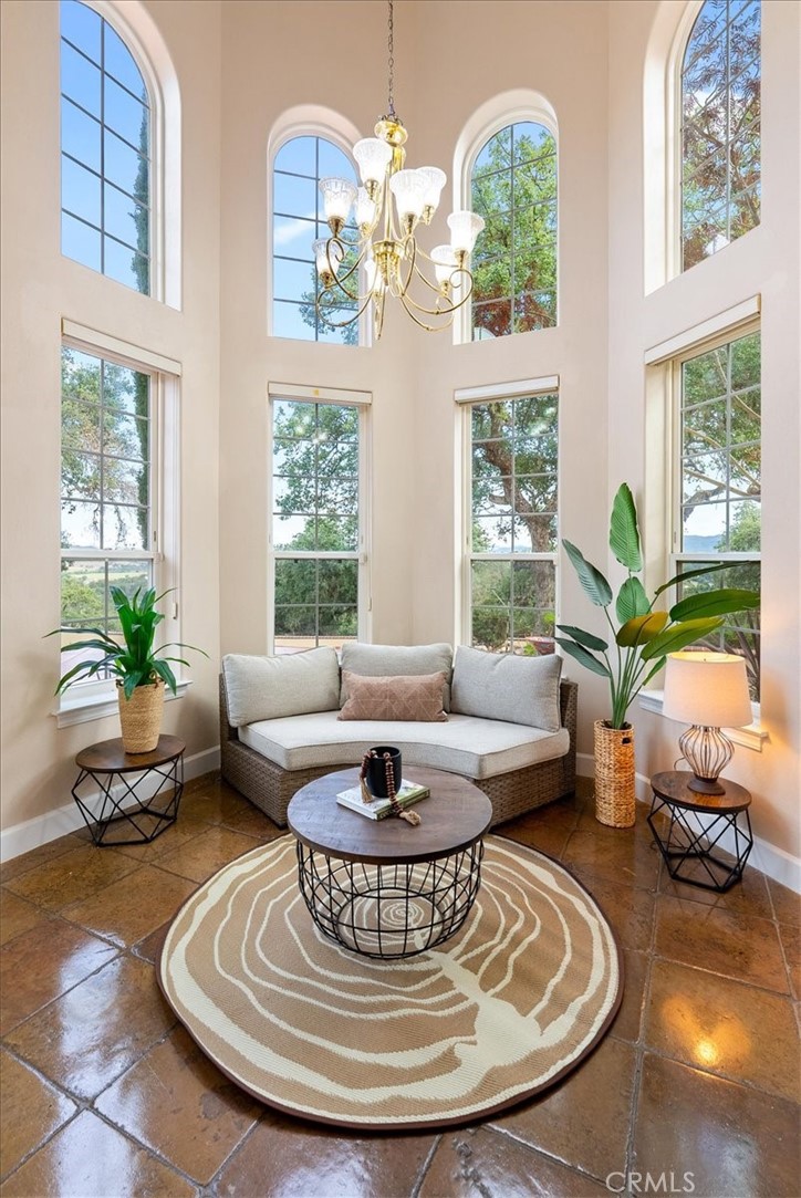 5255 Escarpa Ave, Atascadero, CA 93422