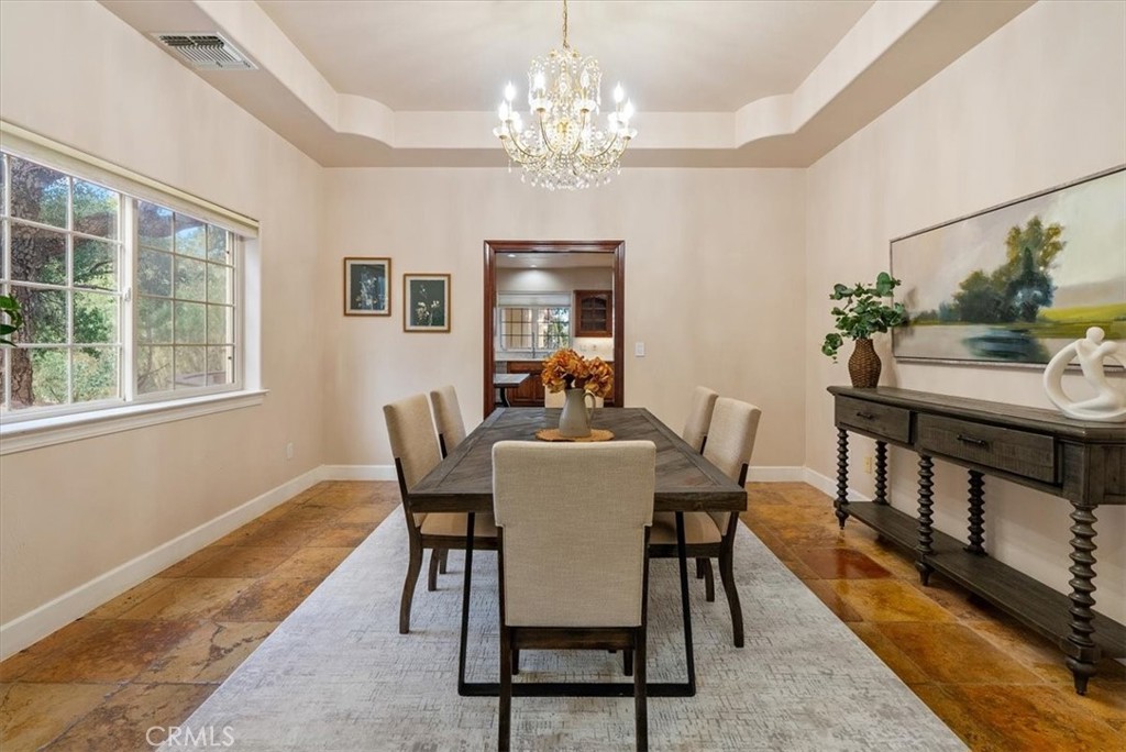 5255 Escarpa Ave, Atascadero, CA 93422