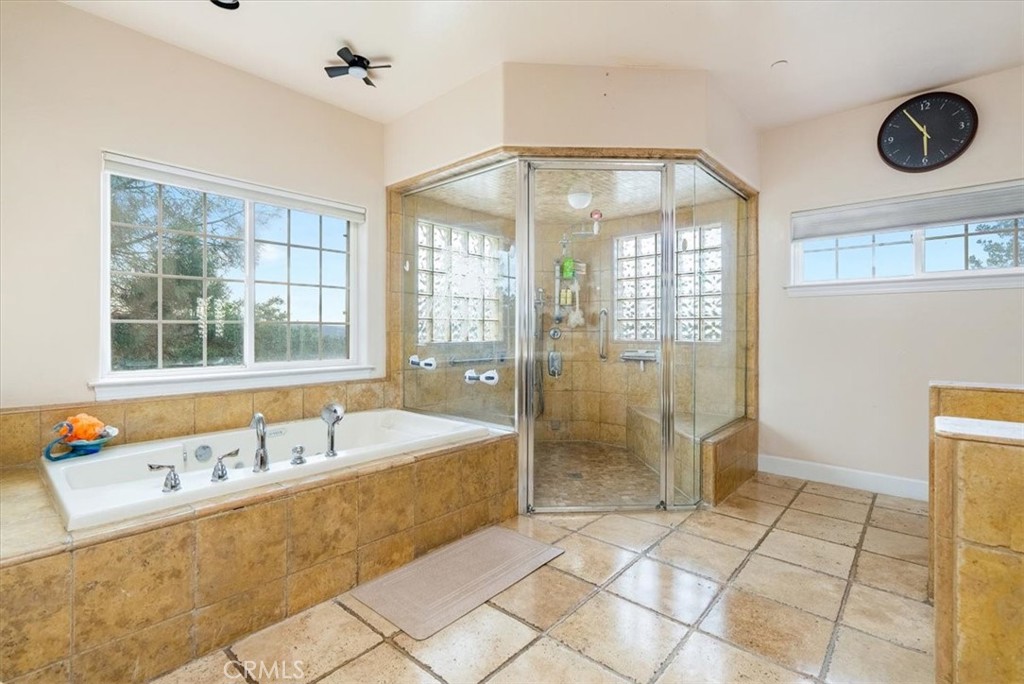 5255 Escarpa Ave, Atascadero, CA 93422