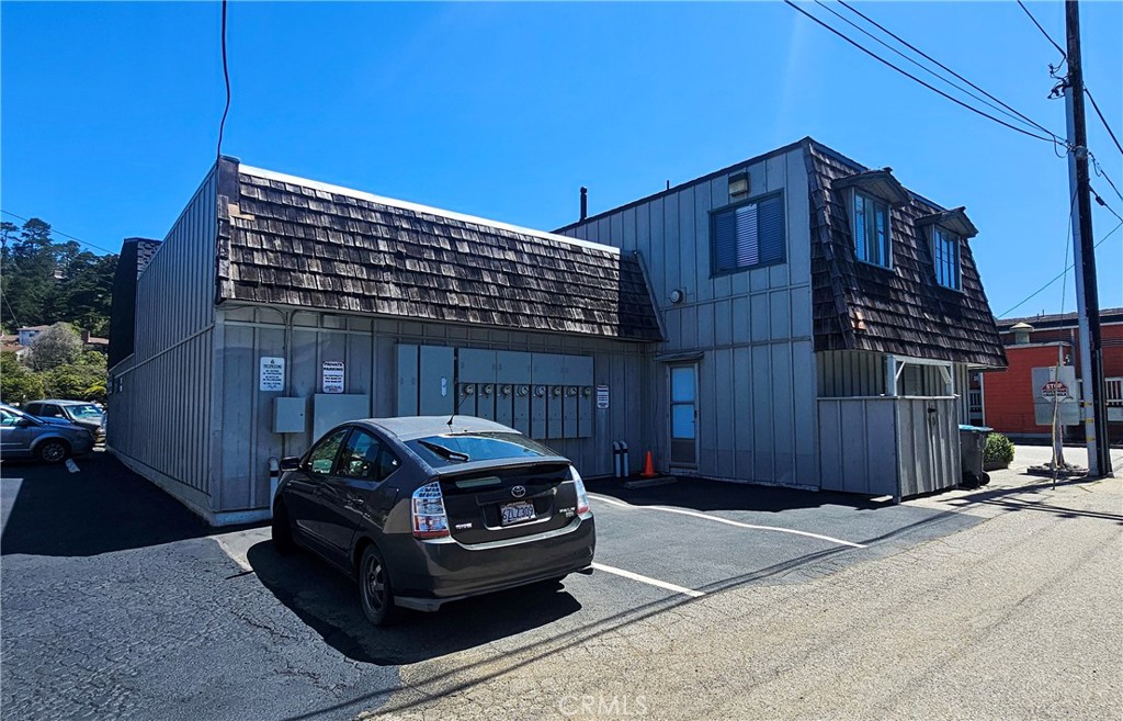 816 Main St, Cambria, CA 93428
