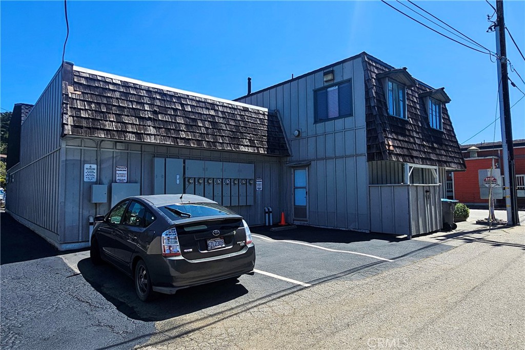816 Main St, Cambria, CA 93428
