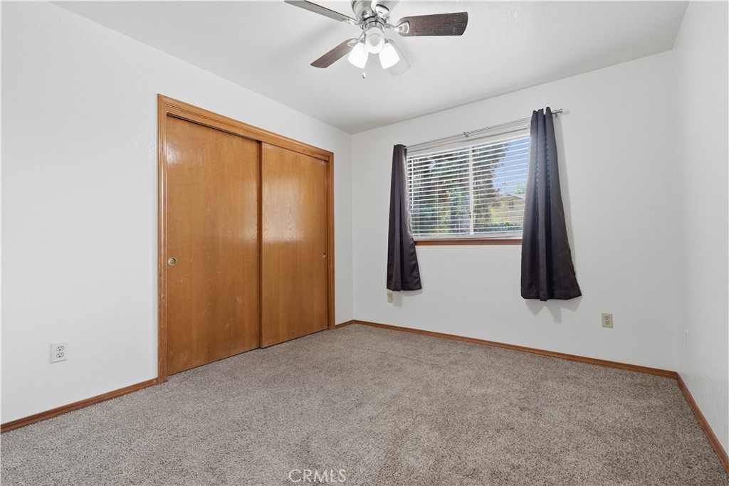 851 N Crenshaw, Visalia, CA 93291