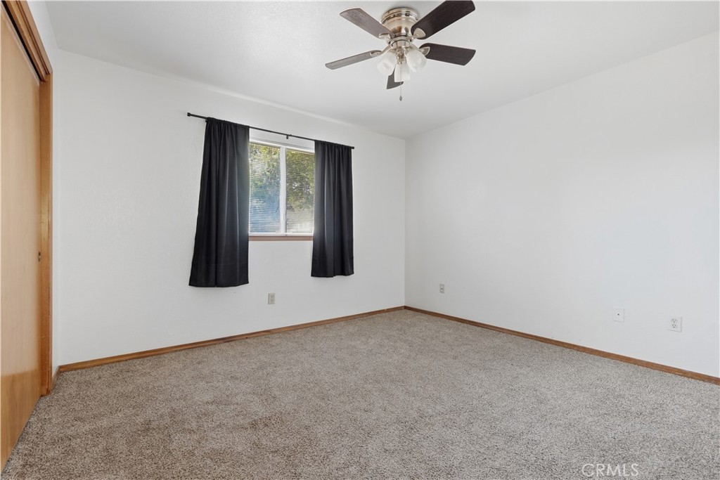 851 N Crenshaw, Visalia, CA 93291