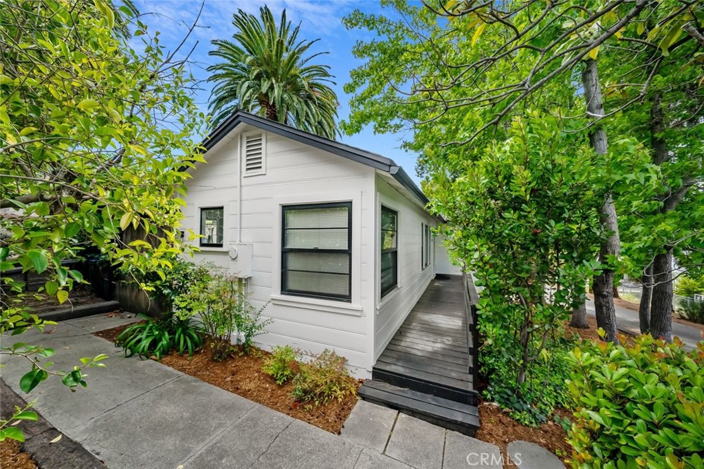 2101 Johnson Avenue, San Luis Obispo, CA 93401