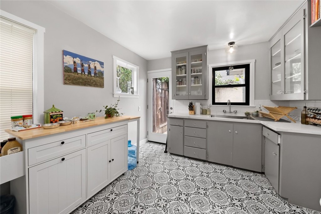 2101 Johnson Avenue, San Luis Obispo, CA 93401