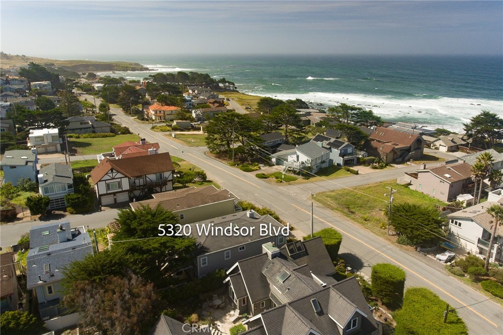 5320 Windsor Blvd, Cambria, CA 93428