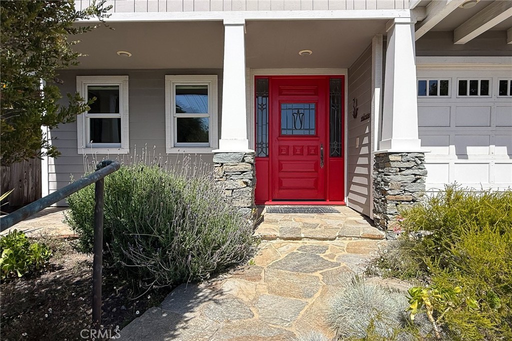 5320 Windsor Blvd, Cambria, CA 93428