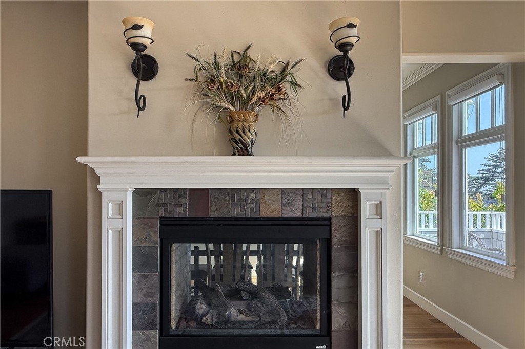 5320 Windsor Blvd, Cambria, CA 93428