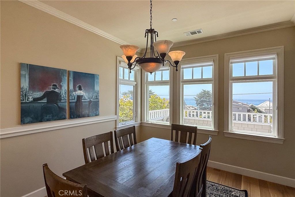 5320 Windsor Blvd, Cambria, CA 93428