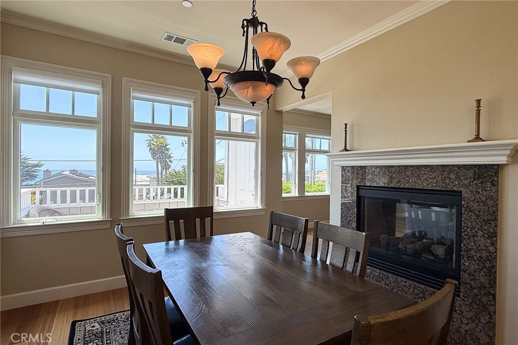 5320 Windsor Blvd, Cambria, CA 93428