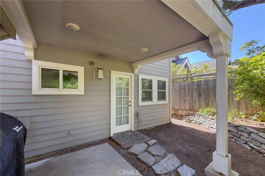 5320 Windsor Blvd, Cambria, CA 93428