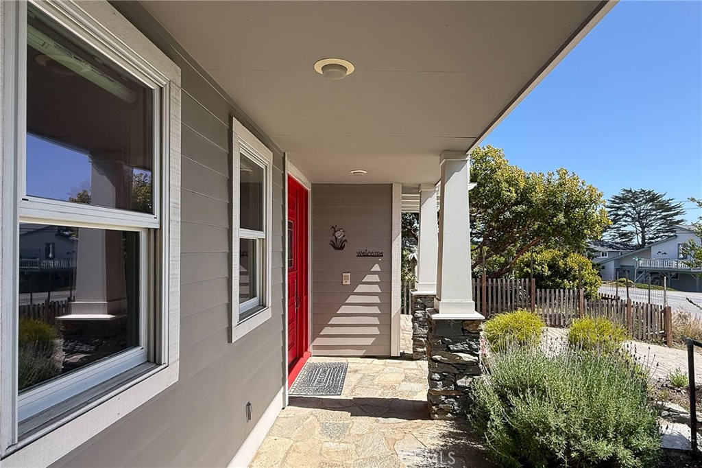 5320 Windsor Blvd, Cambria, CA 93428