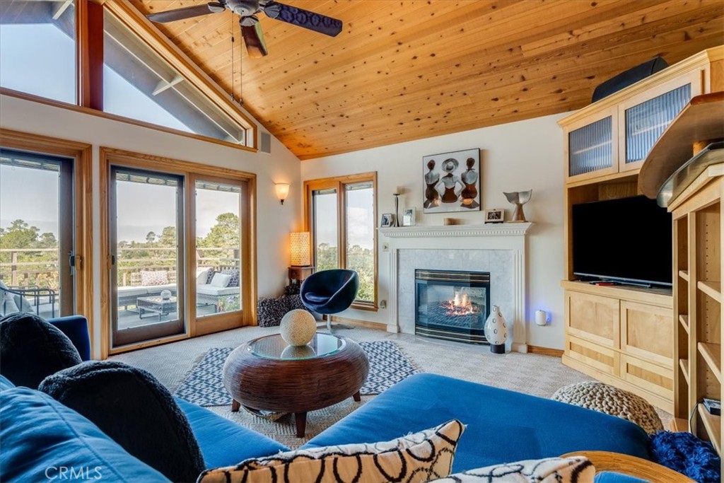 1919 Richard Ave, Cambria, CA 93428