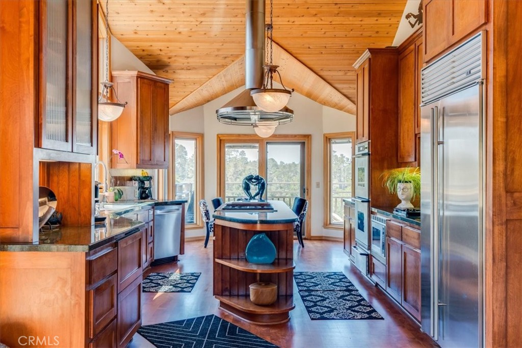 1919 Richard Ave, Cambria, CA 93428