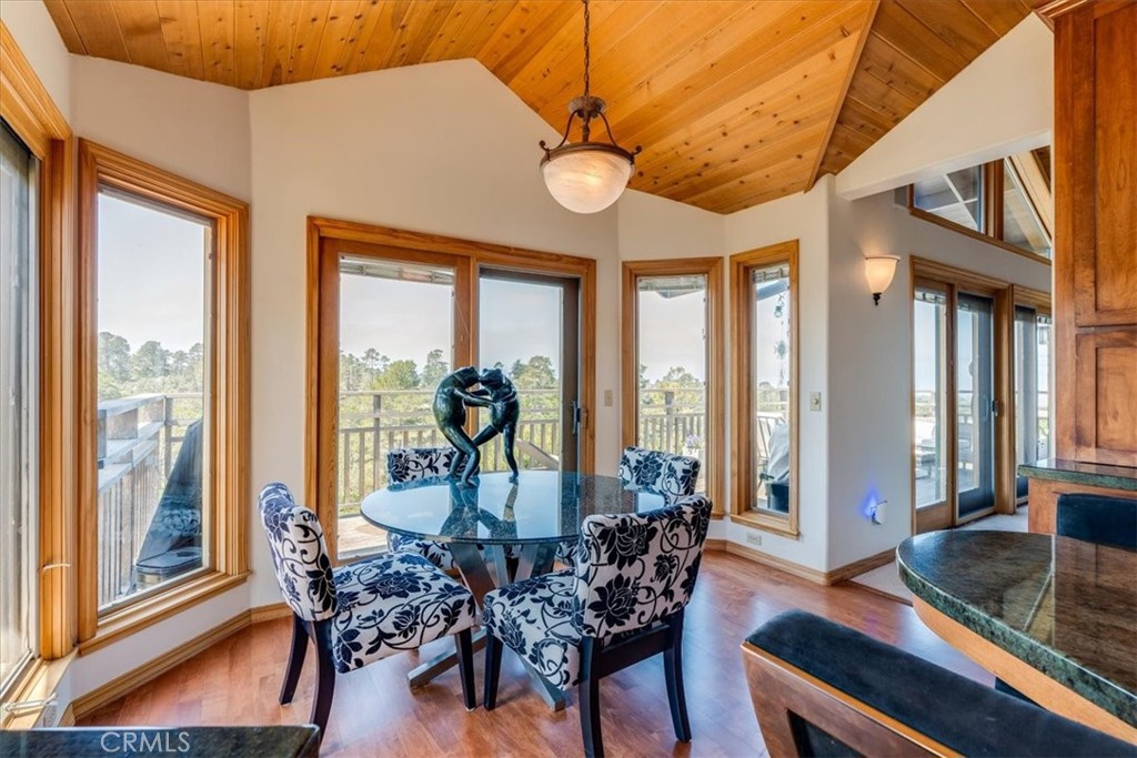 1919 Richard Ave, Cambria, CA 93428