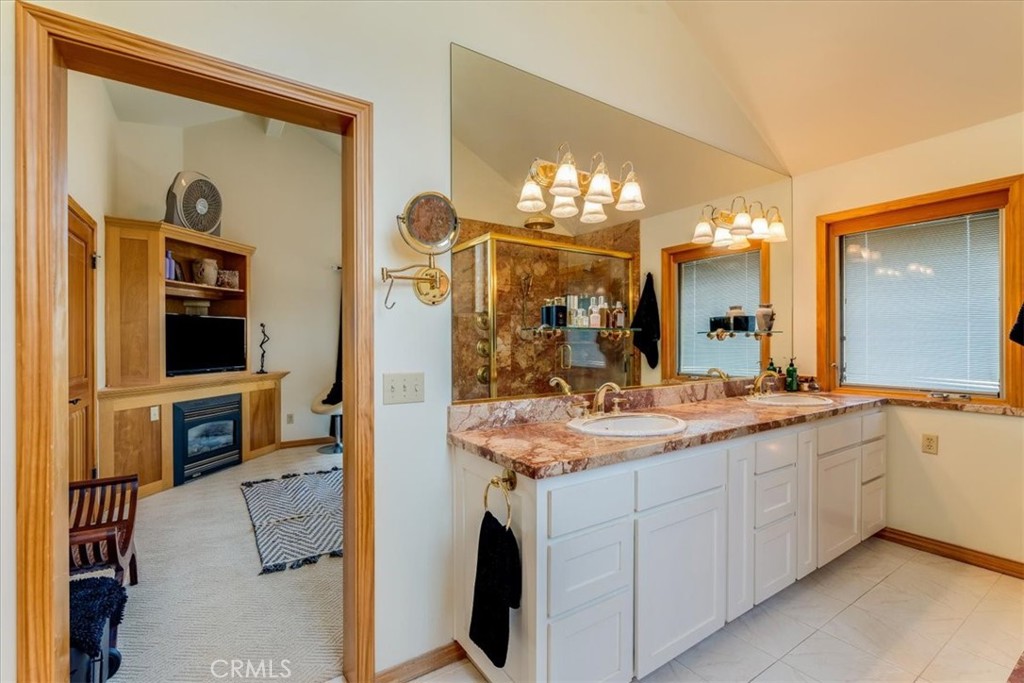 1919 Richard Ave, Cambria, CA 93428