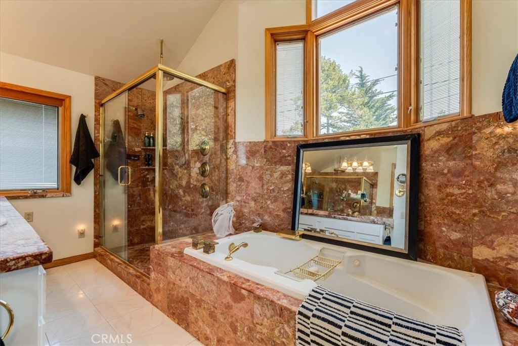 1919 Richard Ave, Cambria, CA 93428