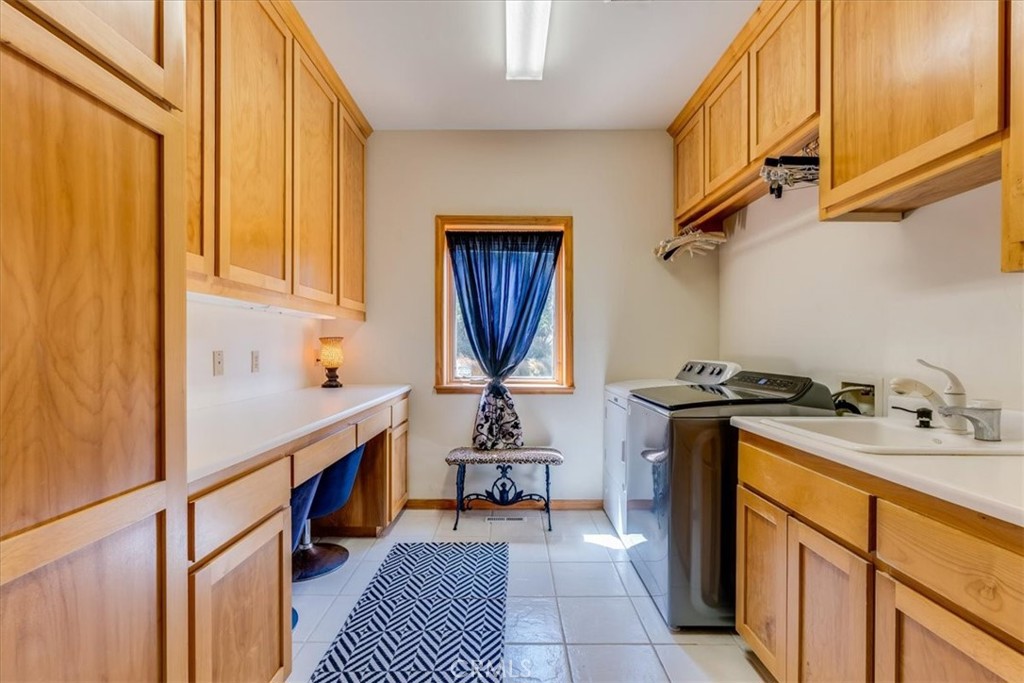 1919 Richard Ave, Cambria, CA 93428