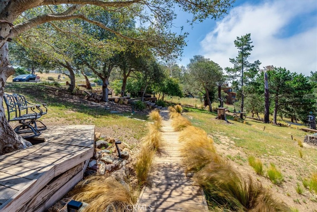 1919 Richard Ave, Cambria, CA 93428