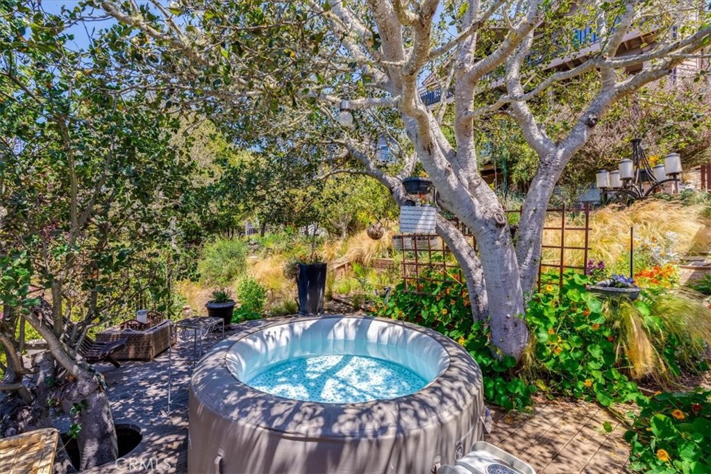 1919 Richard Ave, Cambria, CA 93428