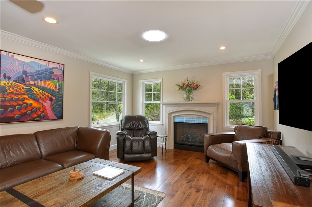 1835 Orville Ave, Cambria, CA 93428