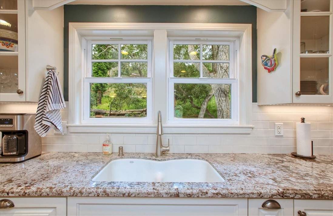 1835 Orville Ave, Cambria, CA 93428