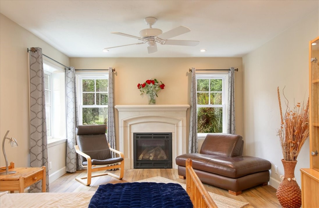 1835 Orville Ave, Cambria, CA 93428