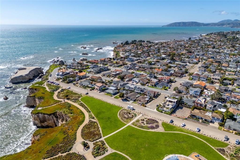 178 Cliff Ave, Pismo Beach, CA 93449
