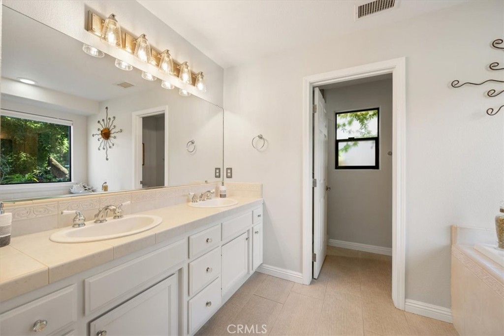 11625 Cenegal, Atascadero, CA 93422