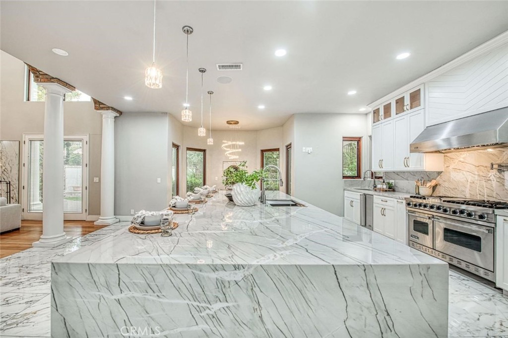2283 E Sarazen, Fresno, CA 93730