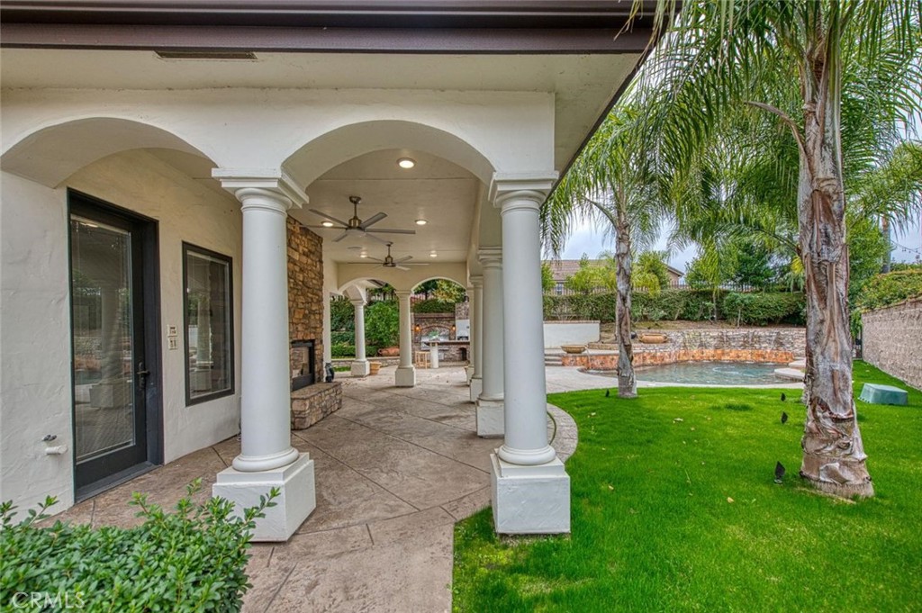 2283 E Sarazen, Fresno, CA 93730