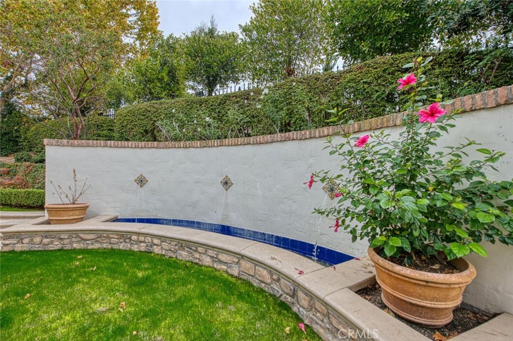 2283 E Sarazen, Fresno, CA 93730