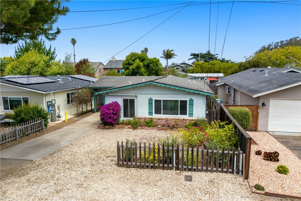 550 Mitchell Dr, Los Osos, CA 93402