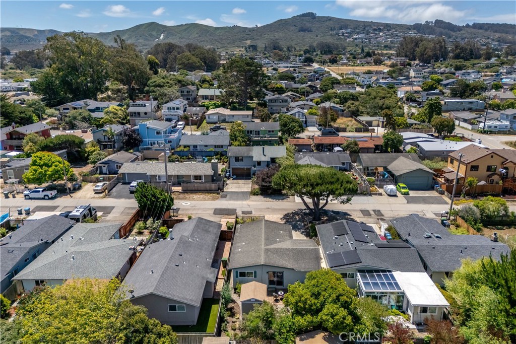 550 Mitchell Dr, Los Osos, CA 93402