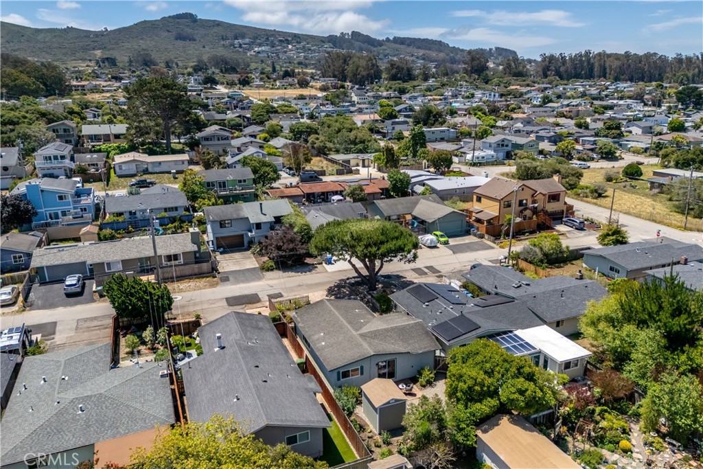 550 Mitchell Dr, Los Osos, CA 93402
