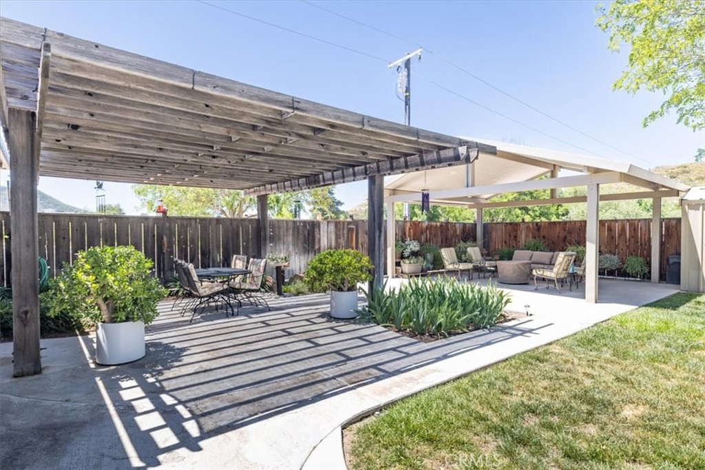 3110 Nacimiento Lake Dr, Paso Robles, CA 93446