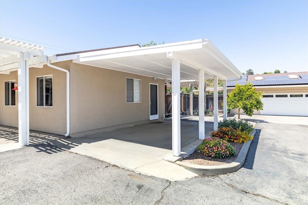 3110 Nacimiento Lake Dr, Paso Robles, CA 93446