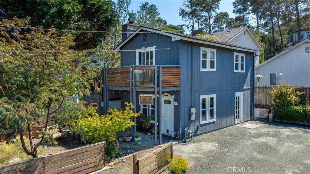 2195 Green Street, Cambria, CA 93428