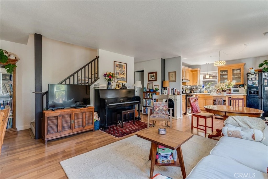 2195 Green Street, Cambria, CA 93428