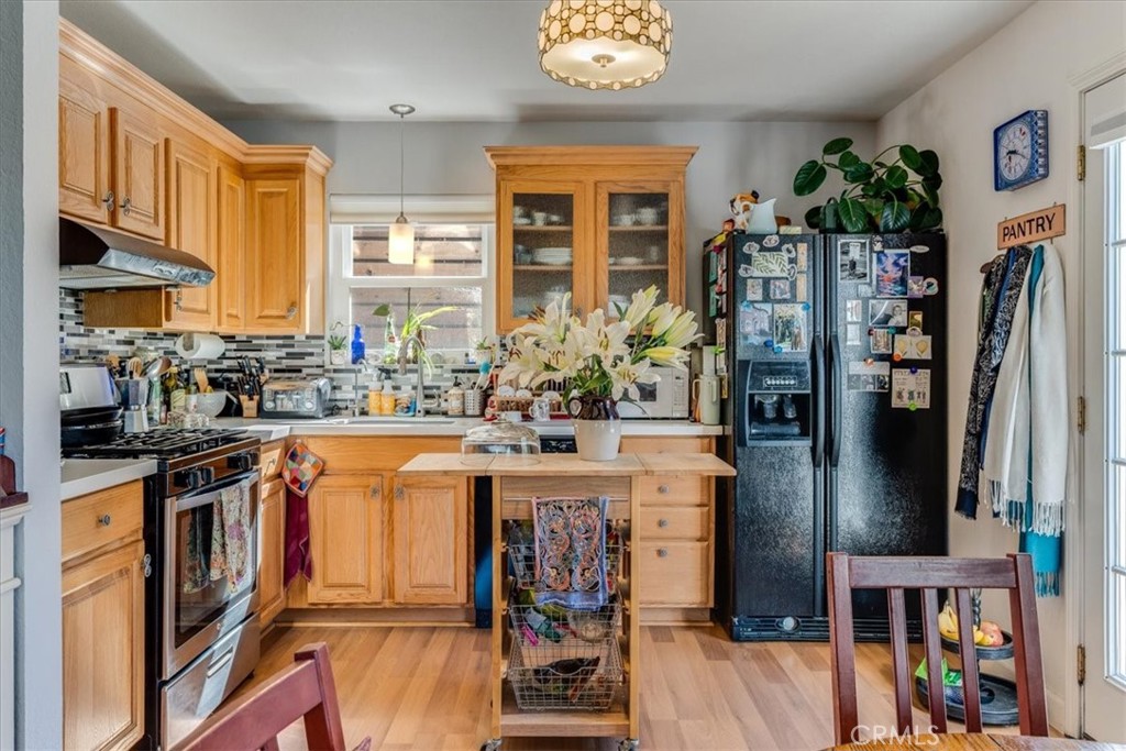 2195 Green Street, Cambria, CA 93428