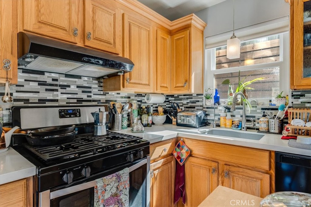 2195 Green Street, Cambria, CA 93428