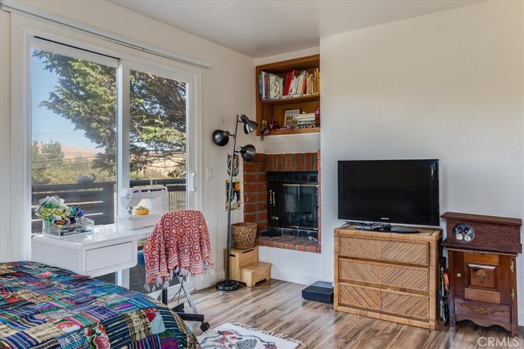 2195 Green Street, Cambria, CA 93428