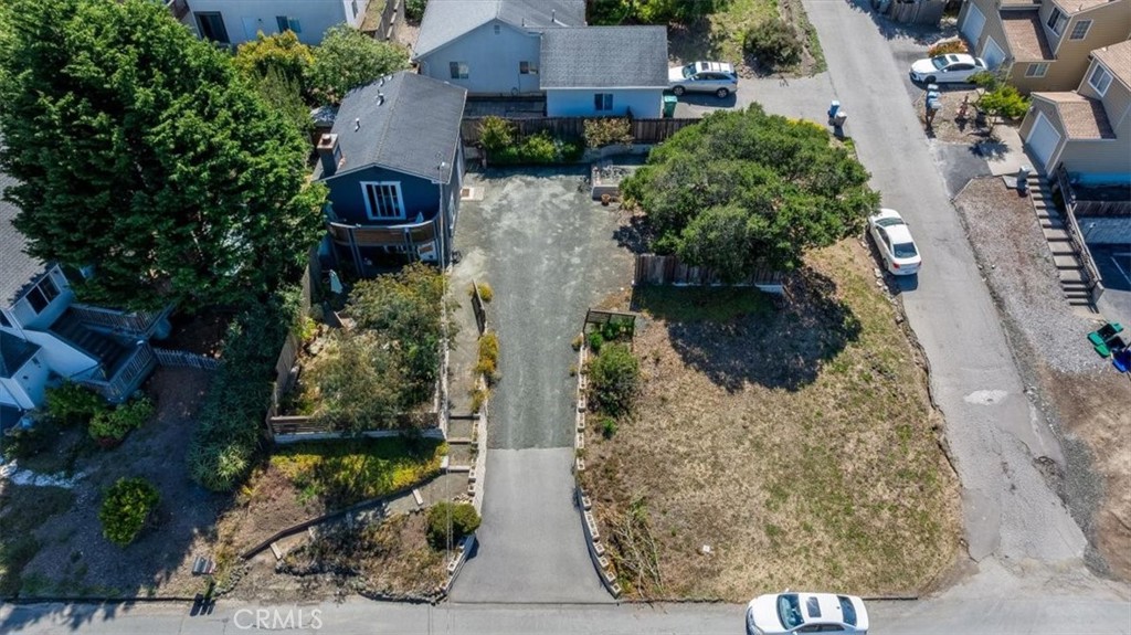 2195 Green Street, Cambria, CA 93428