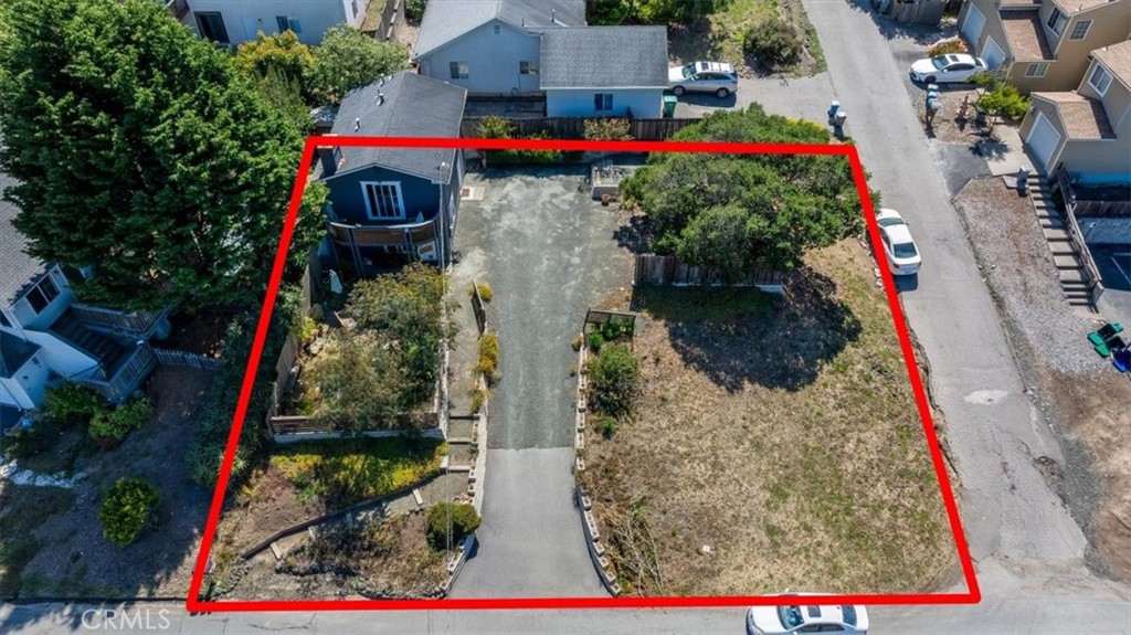 2195 Green Street, Cambria, CA 93428