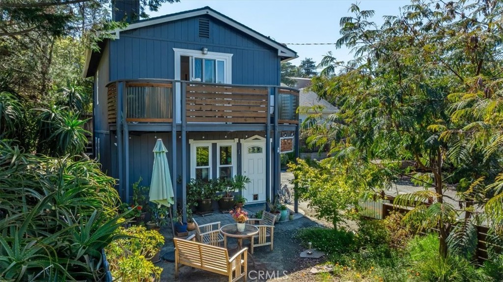 2195 Green Street, Cambria, CA 93428